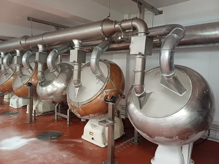 Installed fabricated vessels and connected pipework